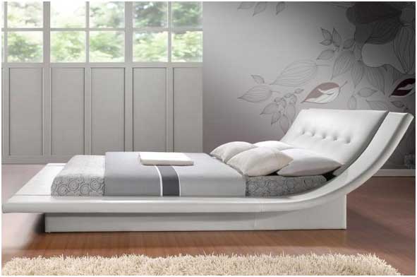 двуспальная кровать